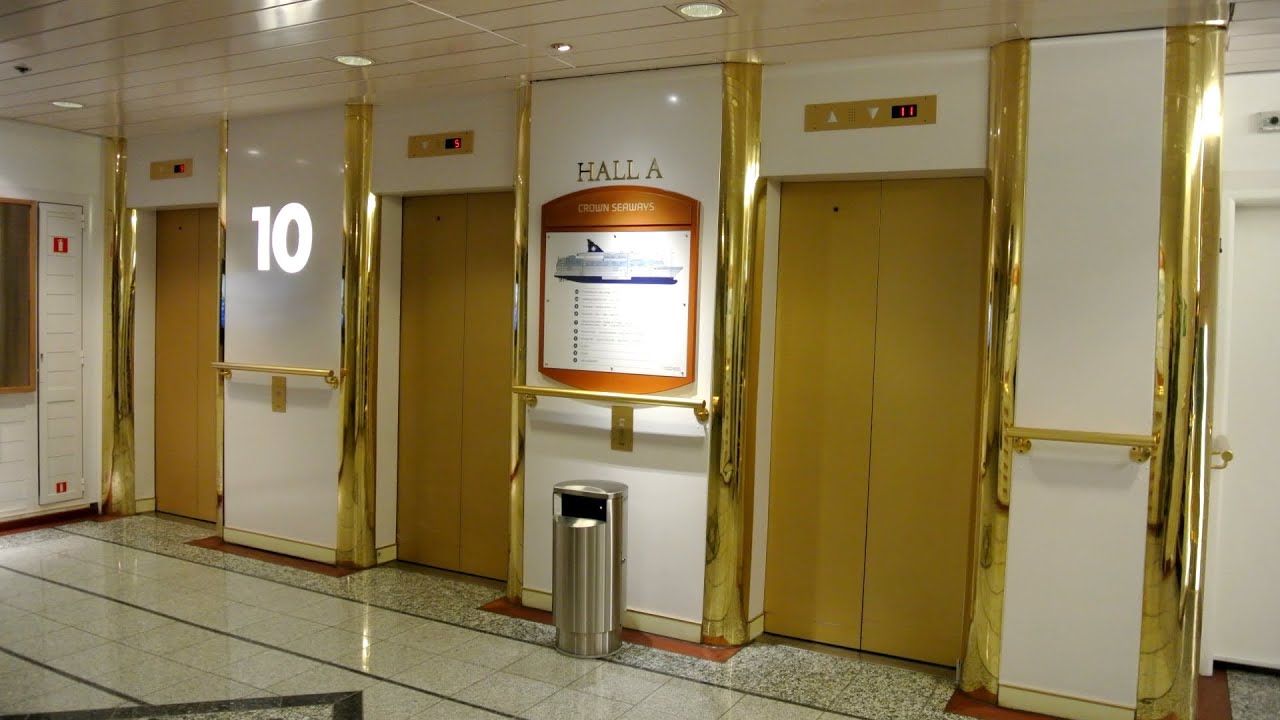 Tour of the 1991 MacGREGOR Navire traction elevators @ Cruiseferry M/S Crown Seaways