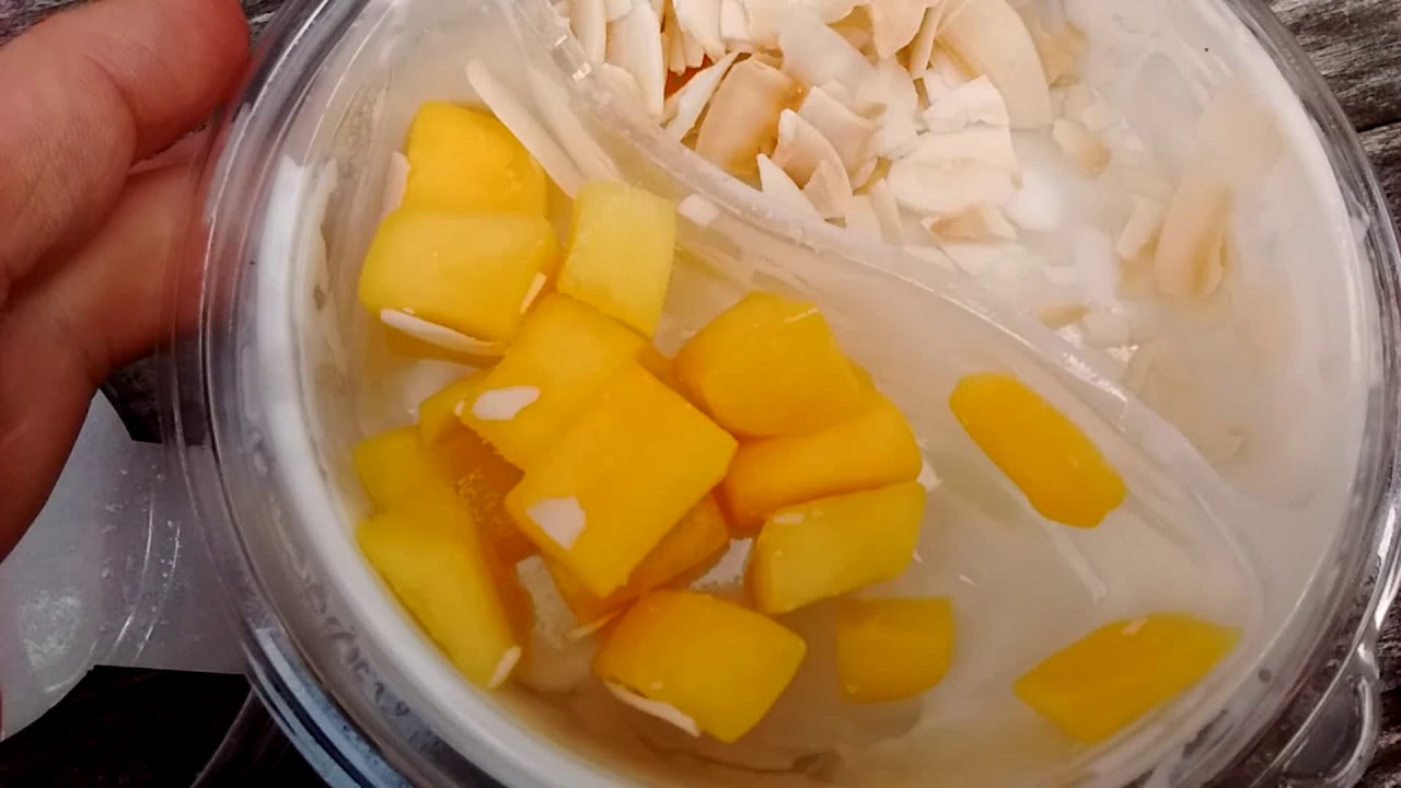 Mango coconut yogurt bowl - Starbucks Mercato