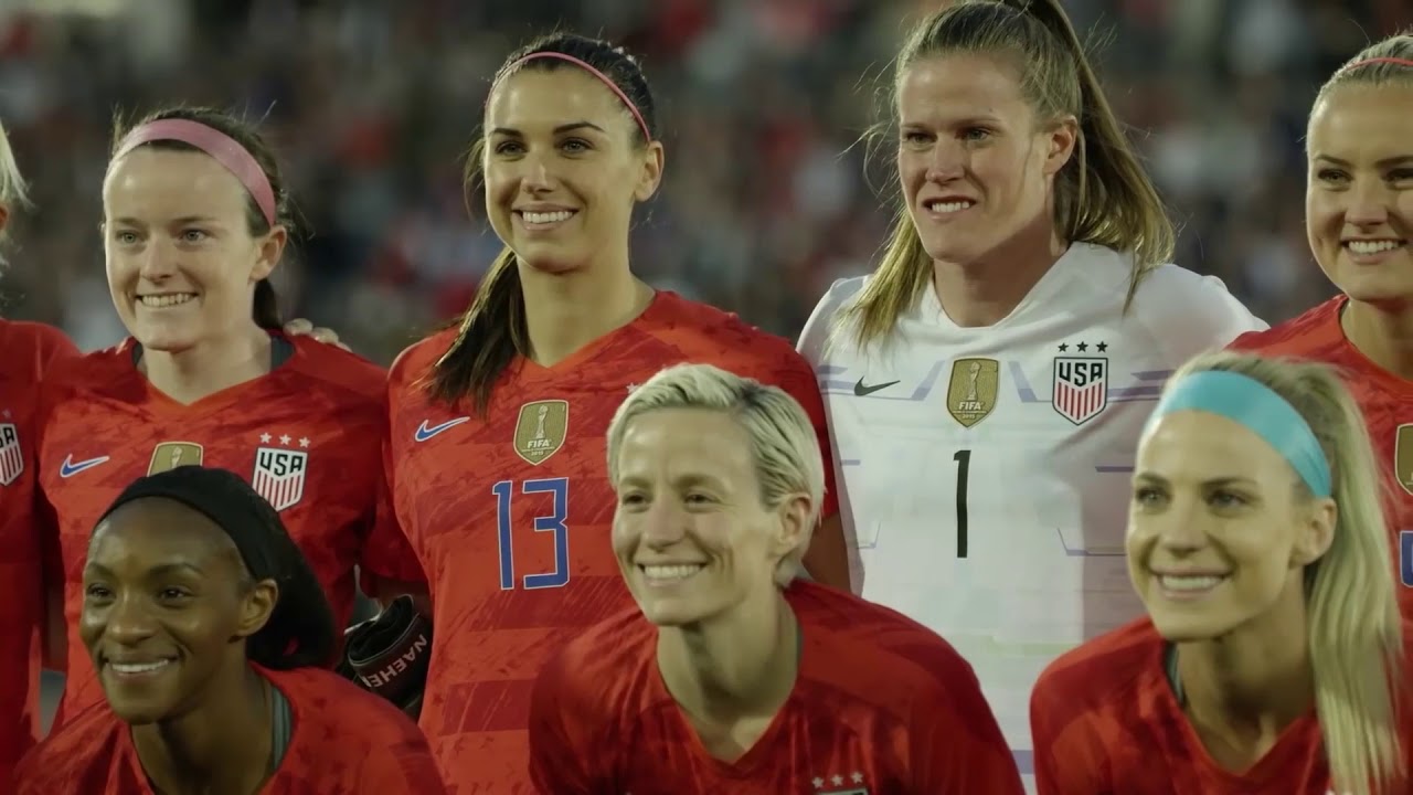 DE ELLOS APRENDÍ (VERSIÓN FUTBOL FEMENIL)