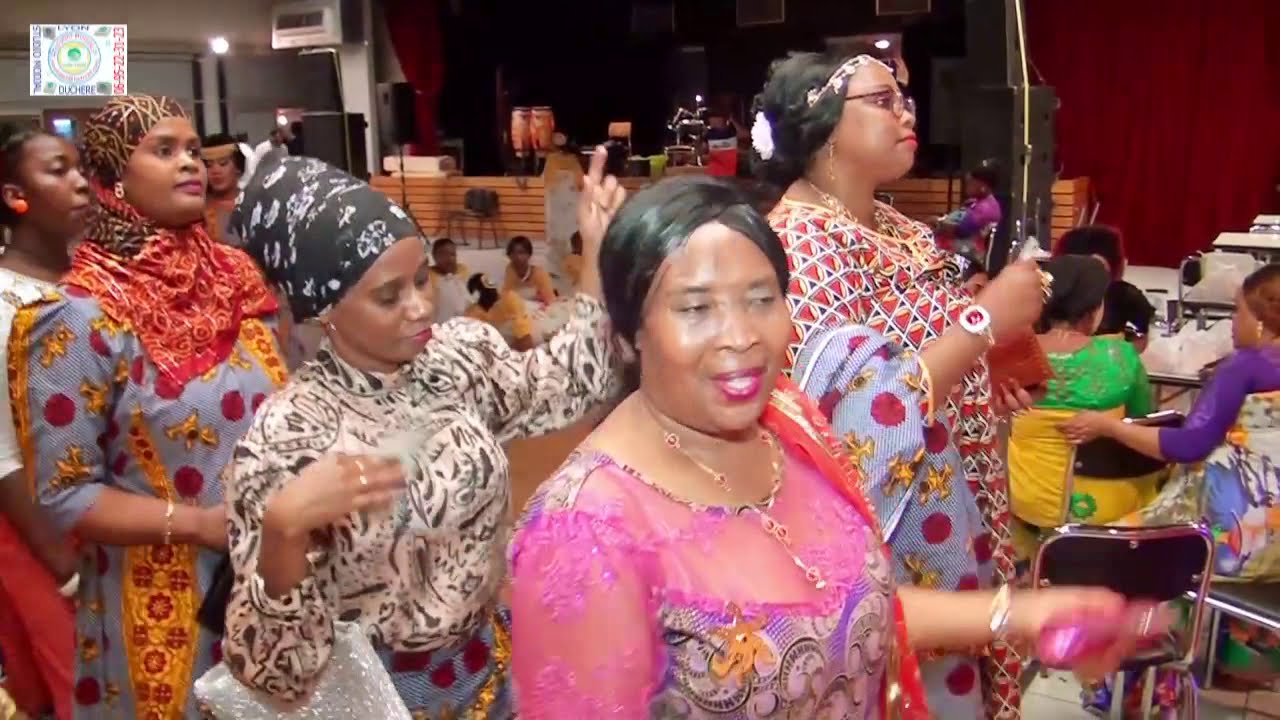 Oukoumbi Mbiou Dine et Soirée avec Zama Land à Montluçon