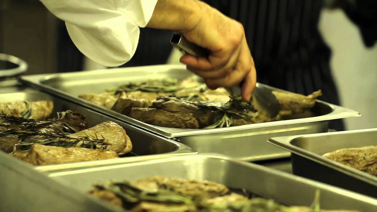 Filetto di vitello al prosciutto - ALMA Course - Prue Leith