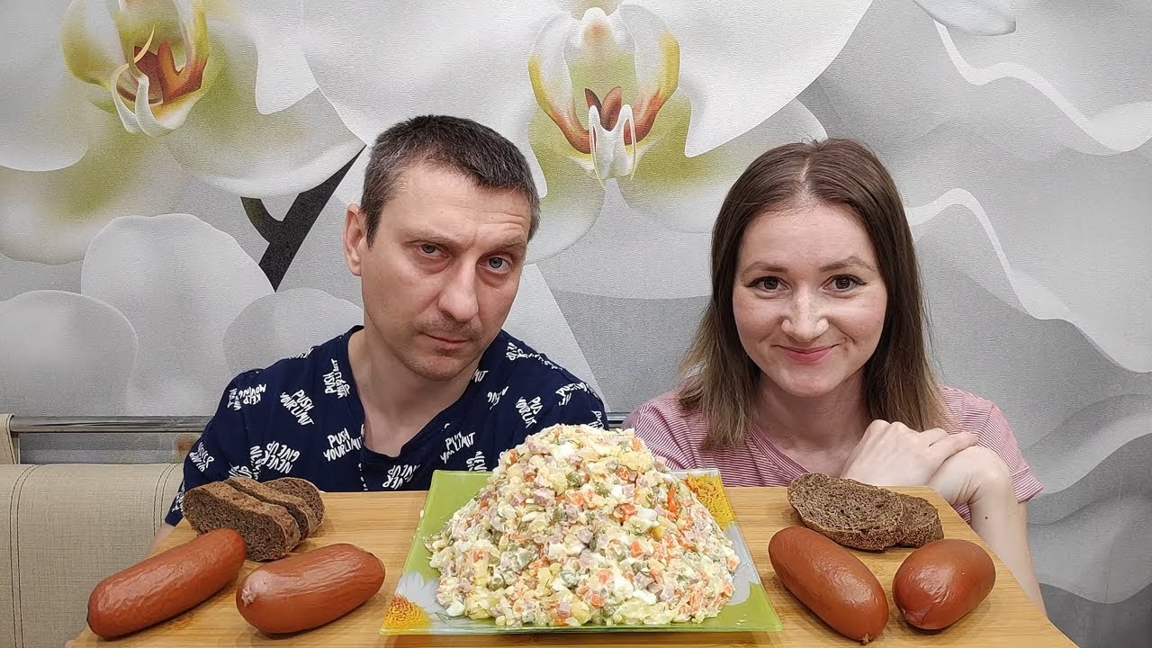Мукбанг сардельки, оливье МНОГО РАЗВОДОВ 🤷