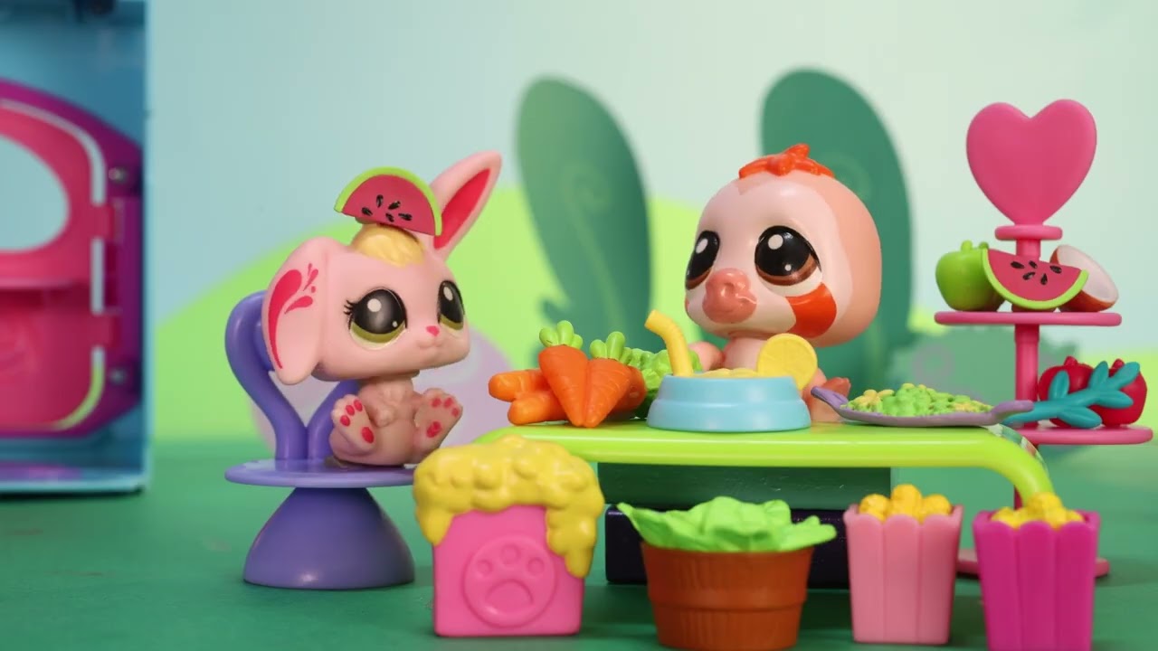New Friends, Big Laughs & Hungry Pets!