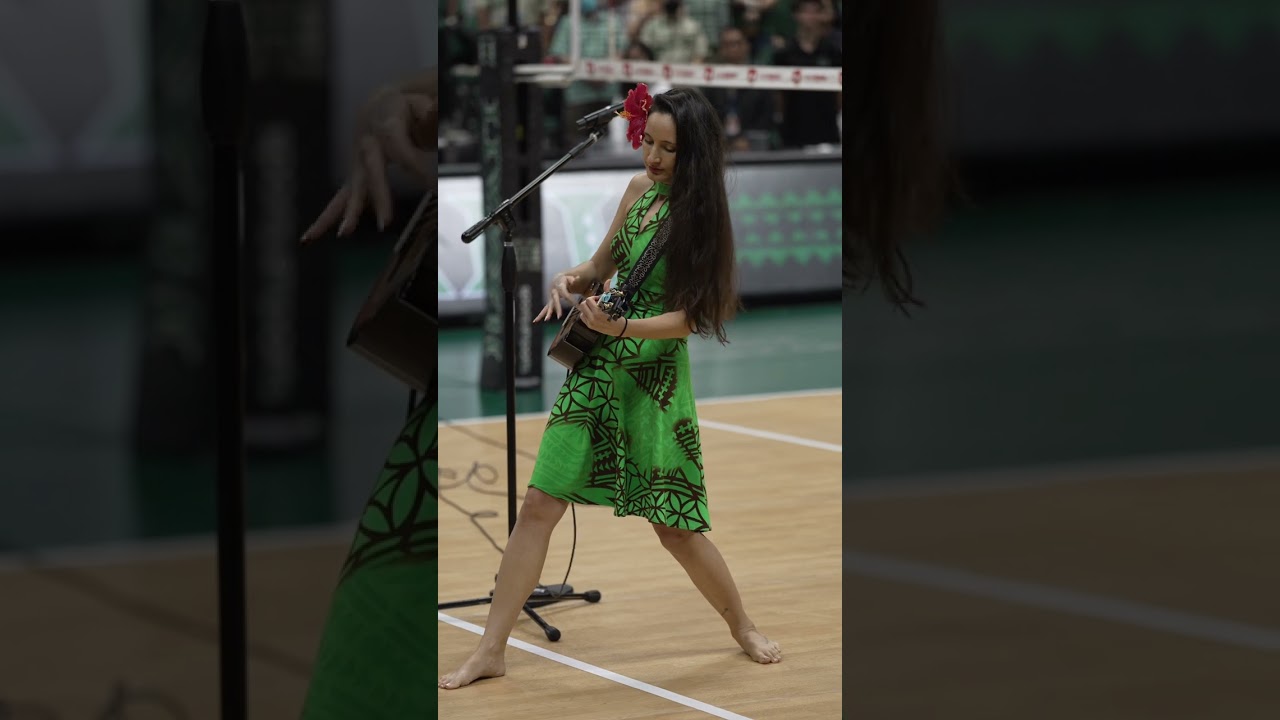 USA national anthem on Ukulele for the University of Hawaii men’s Volleyball! #ukulele