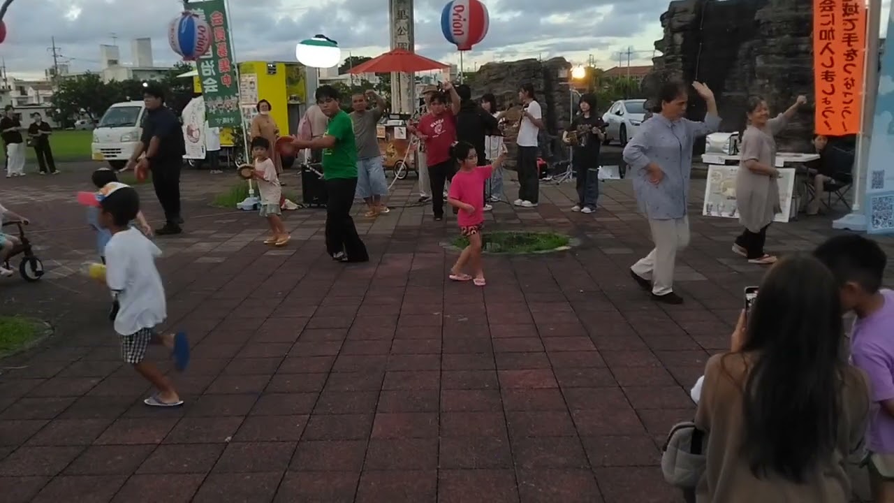 2025年8月23日土曜日美里こども会育成会美里軽トラ市余興エイサー