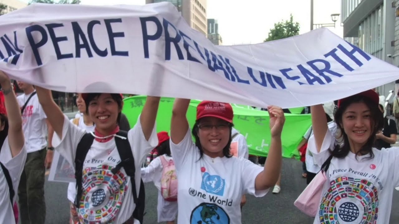 Daria Sings May Peace Prevail On Earth