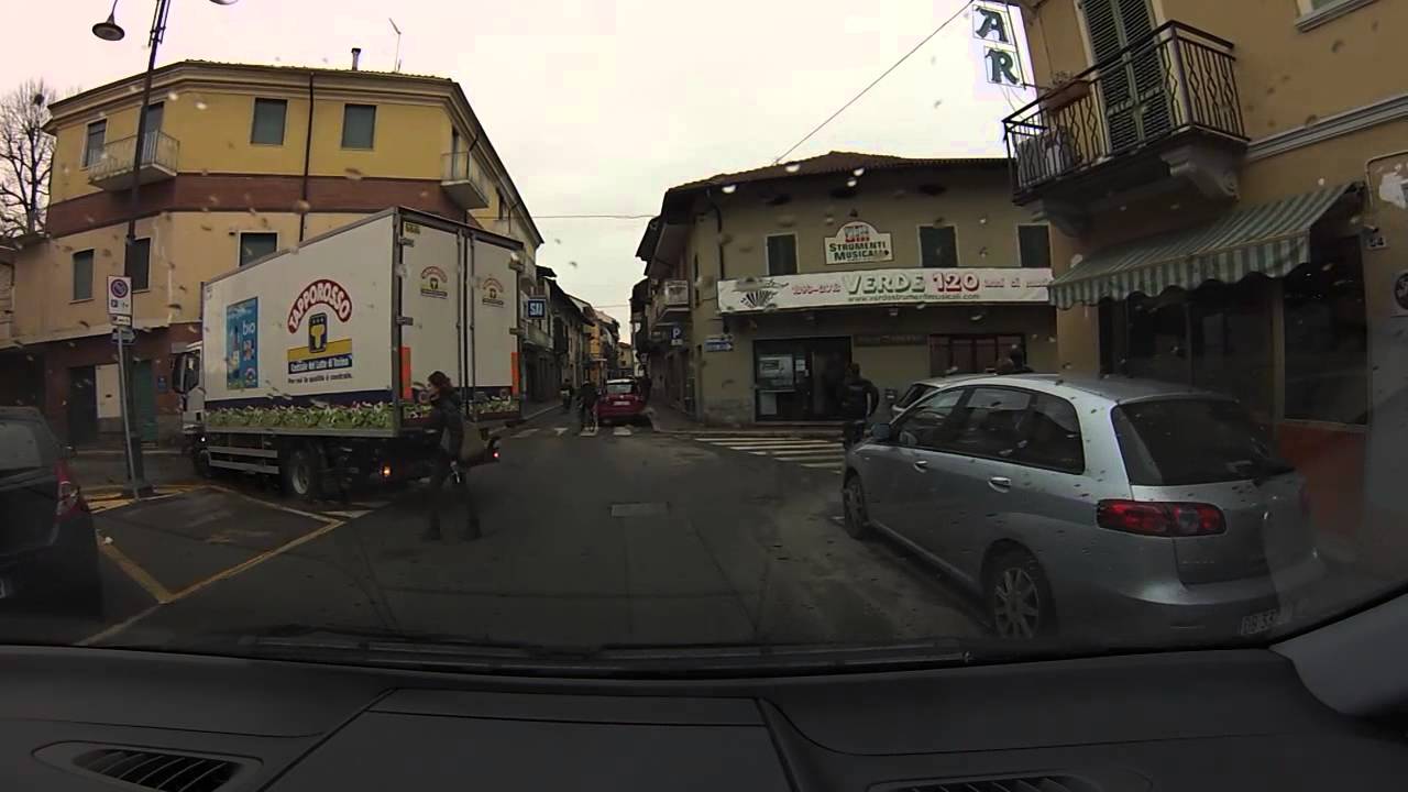 Viagem à fabrica de acordeons G. Verde em Italia, ver até final