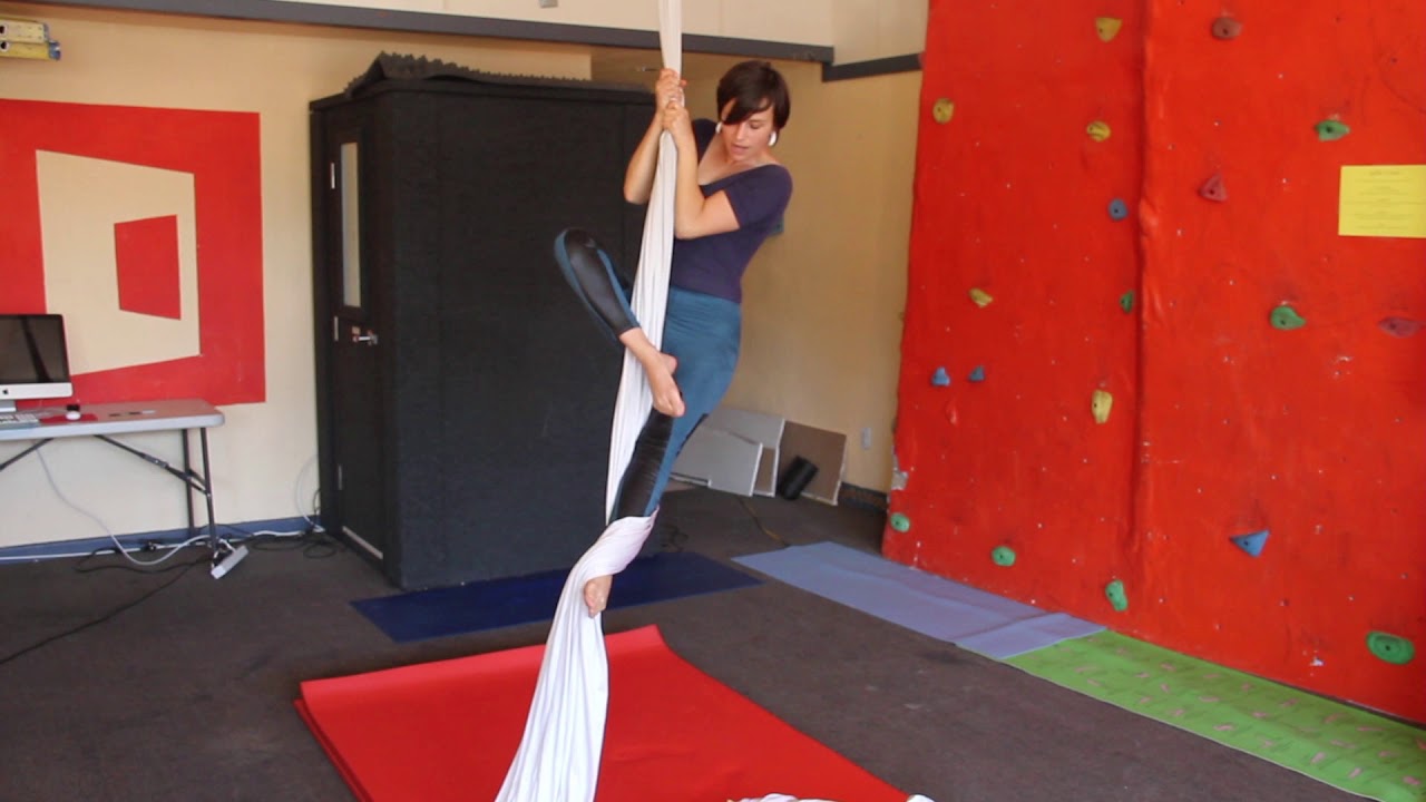 Aerial Silks (Tissu) BicyleClimb [peoplechandelier.com]