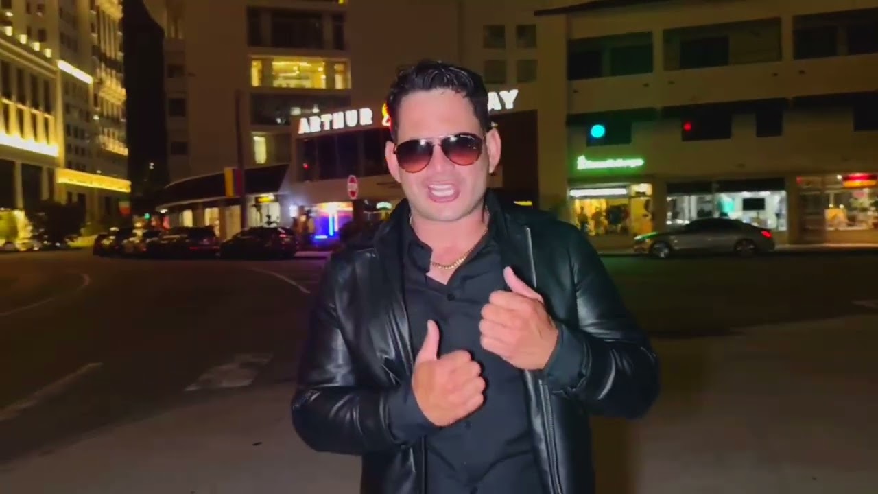 Avidio ft Chamo Pr Music - ADICTO A SU PIEL (Video Oficial)