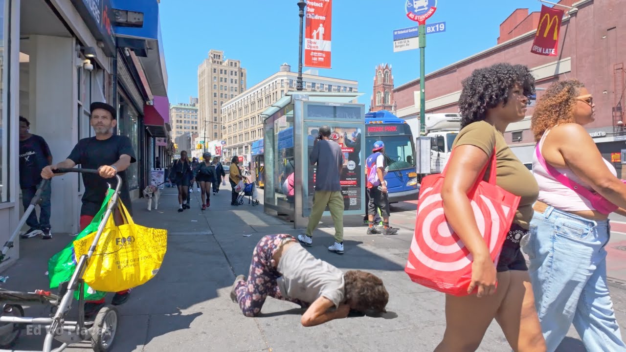 Life’s DRAMA in The BRONX NYC – Happening Now! E149th St & 3rd Avenue.