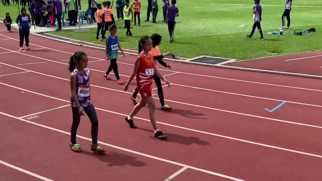 4x100m akhir perempuan bawah 12tahun mssdwpkl