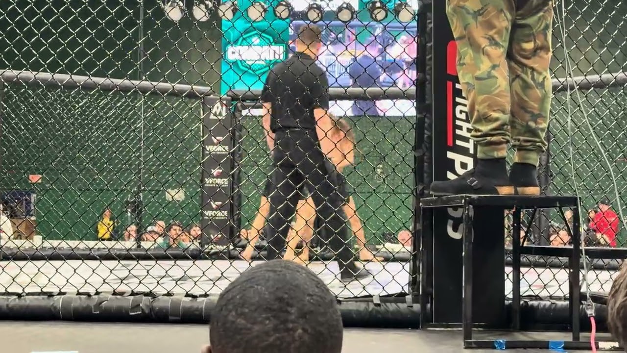 Cool 1% fight match MMA event