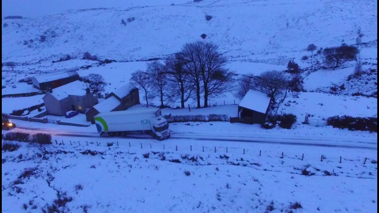 DJI Phantom 3 Advanced - Jack Knifed Truck On Birren Road