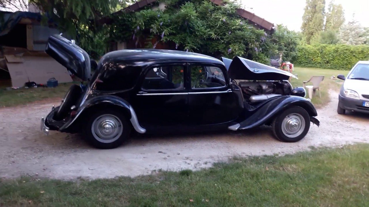 Amusons-nous avec la Citroën Traction 15 six H