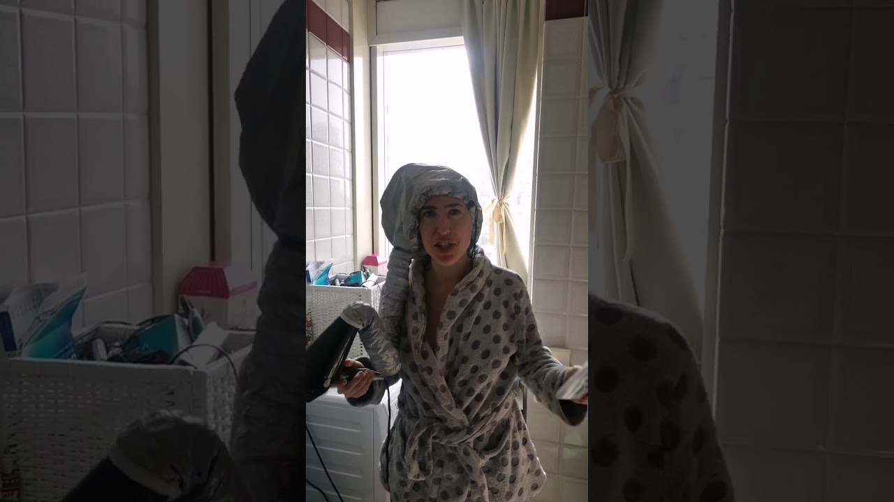 Il casco per i capelli gonfiabile di DMail, disperazione da lockdown 😨🤣
