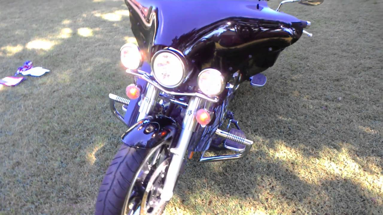 Yamaha V-Star 950