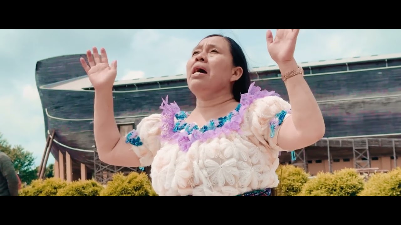 Lucia Naz   Cuando estaba   EN LOS HOSPITALES  ( VIDEO CLIP OFICIAL)