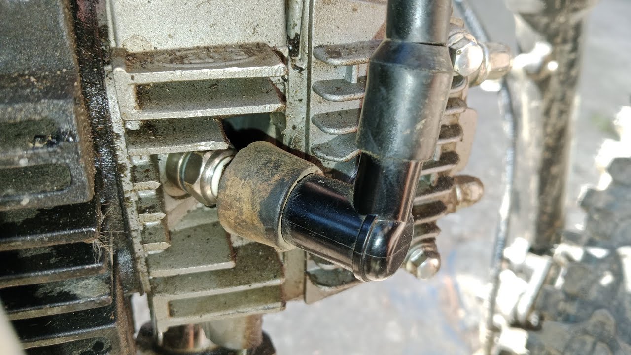 OPRAVA A ZKOUŠKA SVÍČKY NA PITBIKE 125 MINIROCKET 