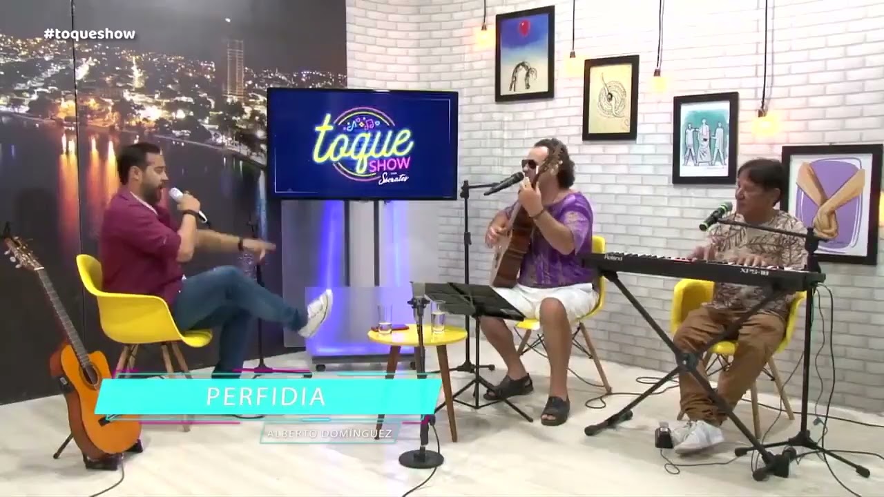 Perfidia (Alberto Dominguez) feat karrita de Medeiros  e Beto Piller