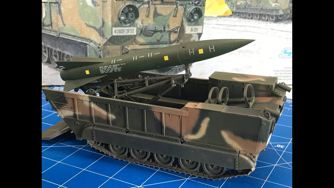 Building The 1/35 Dragon Models M 752  Self propelled Lance missile launcher