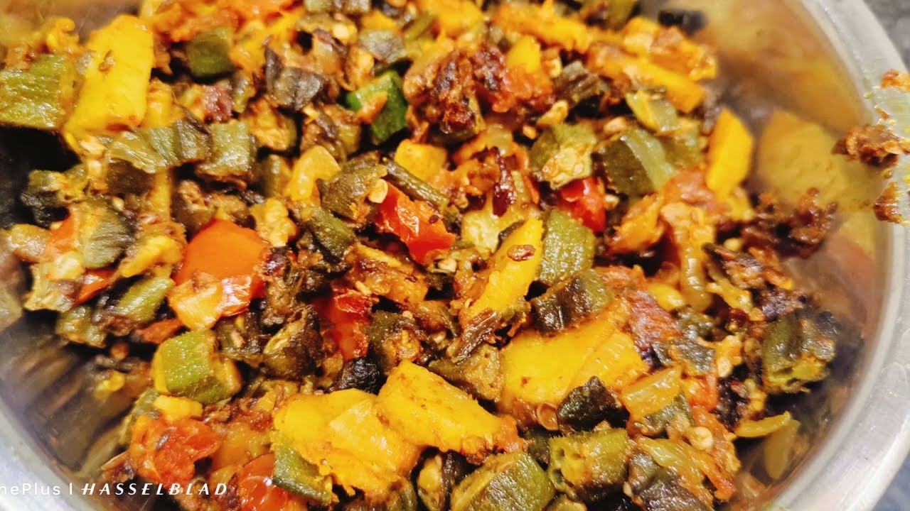 Bhindi Aalu fry इस तरह से बनाओगे तो बच्चे भी चाव से खायंगे और भिंडी चिपचिपी भी नही लगेगी@simmi2905