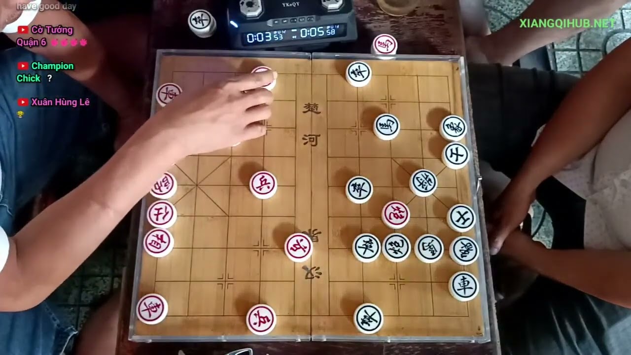 Bình phong mã trị bá bệnh, Huy giáo sư đối đầu Thái cực kỳ vương