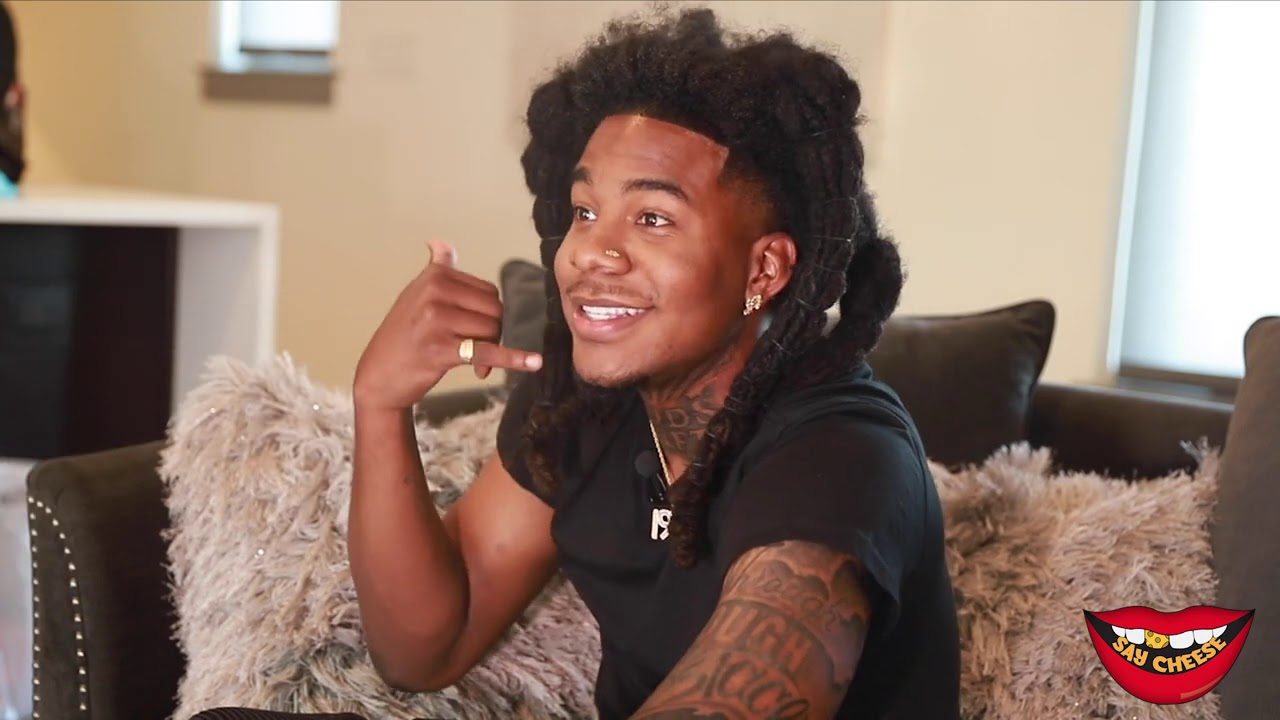GANG51E JUNE: currently working full time job while blowing up, investing into rap! Not gangbanging!