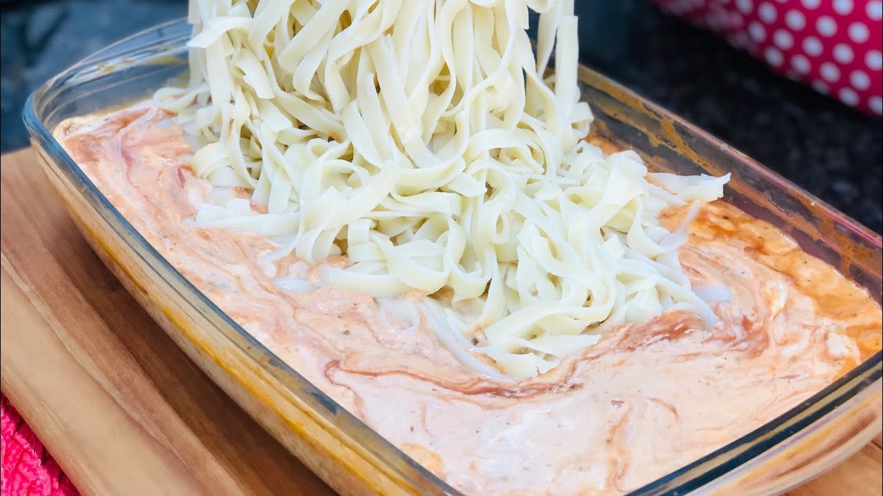 QUANDO FAÇO ESSE MACARRÃO NÃO SOBRA NADA !! CREMOSO SÓ MISTURAR TUDO ! DELÍCIA IMPOSSÍVEL NÃO COMER!