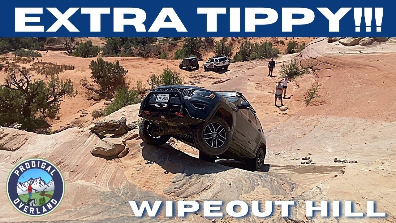 Jeep Grand Cherokee (WK2)  and Toyota 4Runner | Off Roading Wipeout Hill | Moab Utah