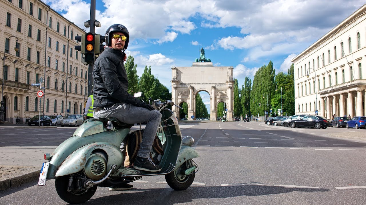 Vespa Faro Basso Rallye 