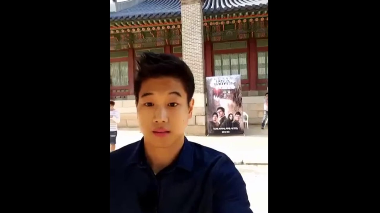 Ki Hong Lee and Thomas Sangster in South Korea