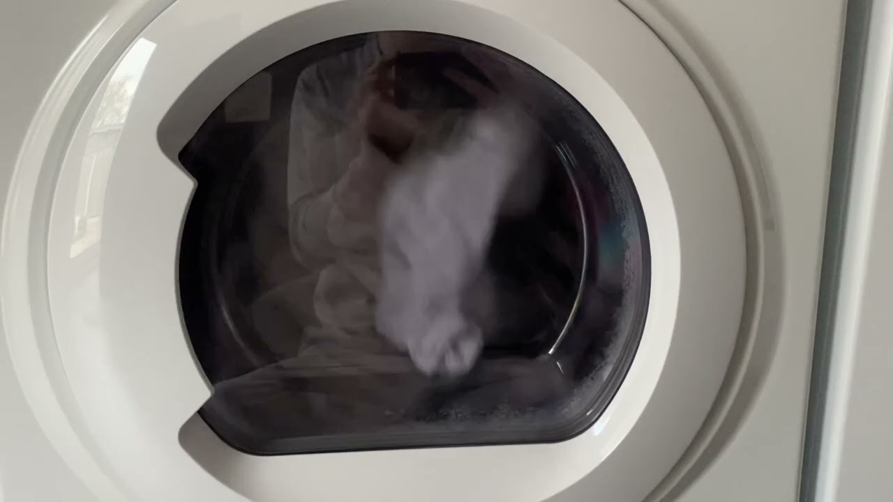 Indesit 8kg tumble dryer eco cotton