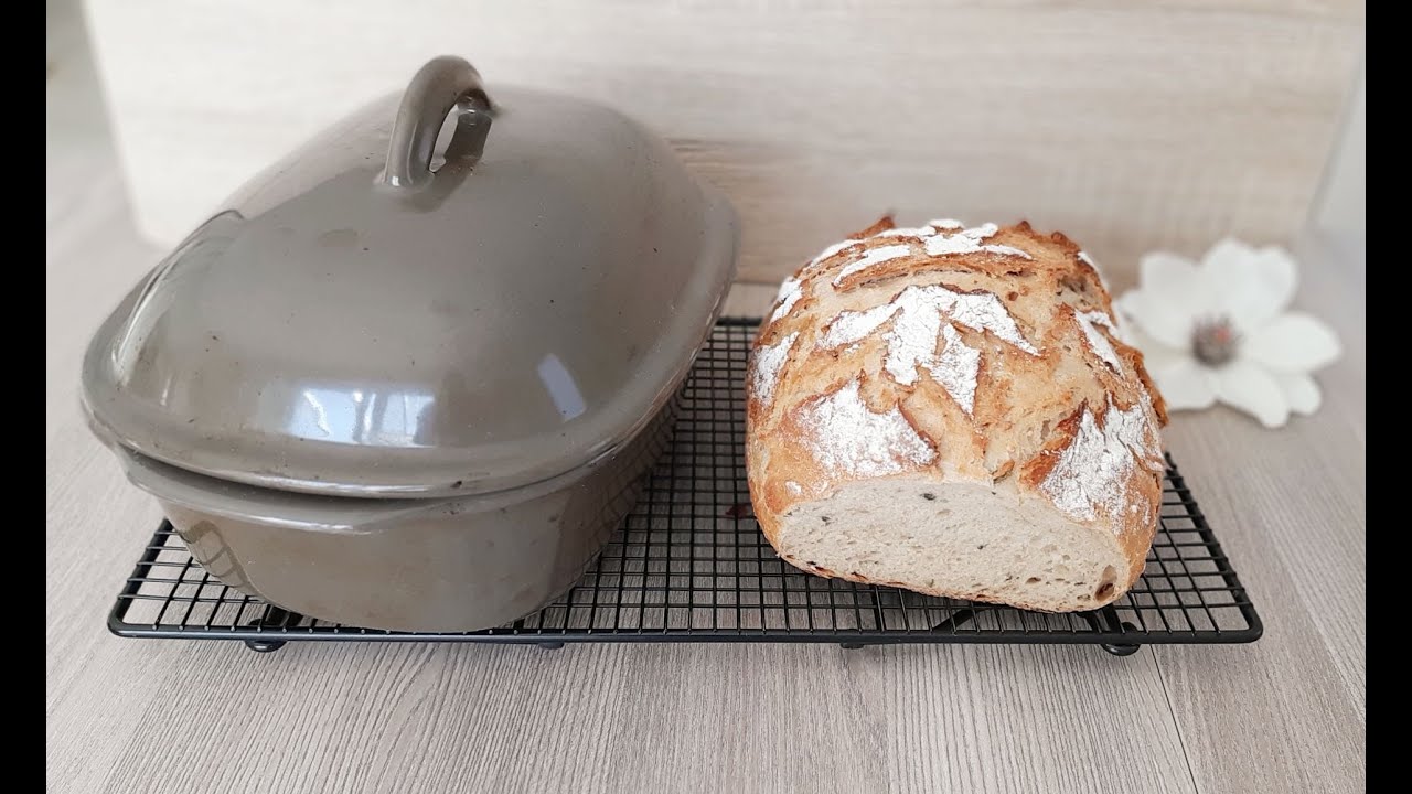 Knusper Mischbrot aus dem Pampered Chef Ofenmeister
