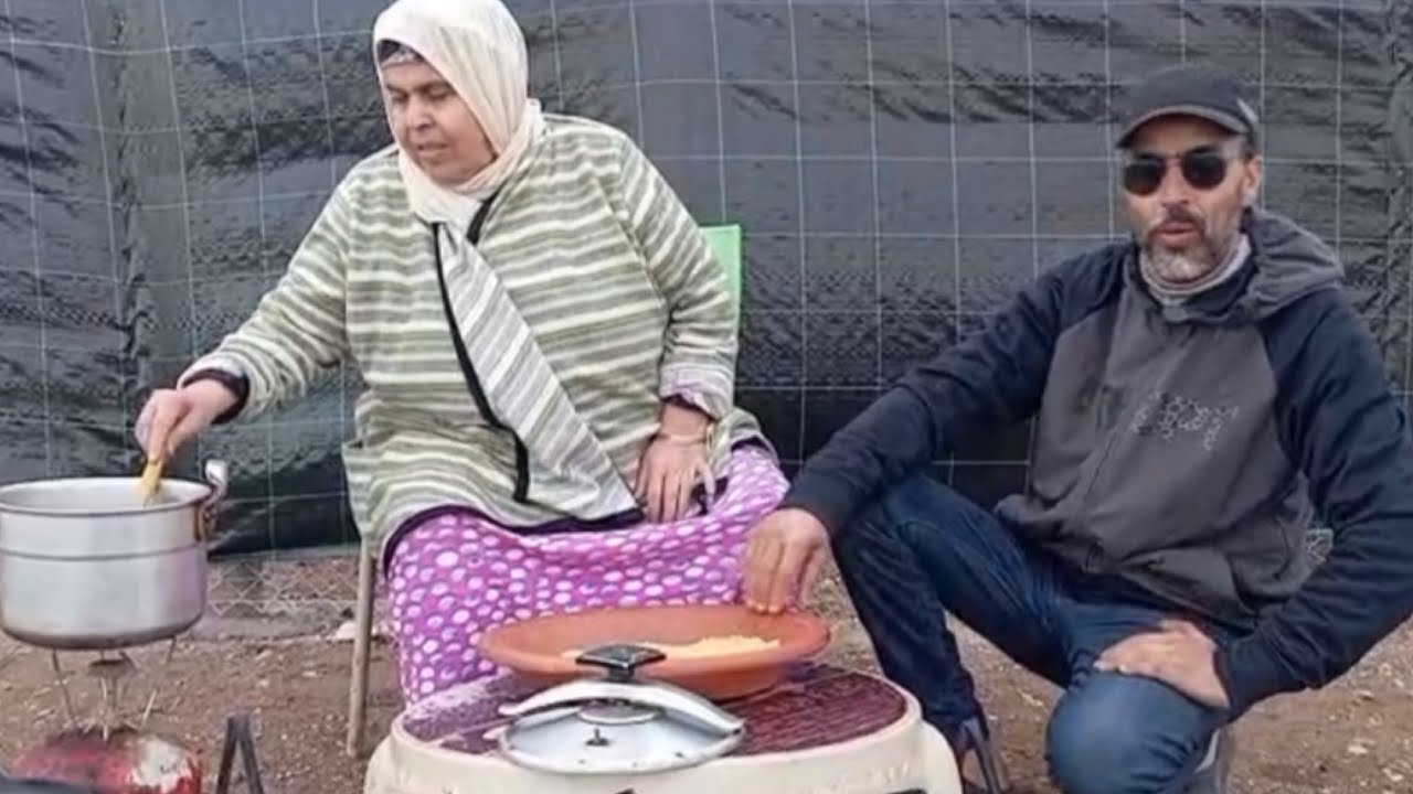 بركوكش مع مي عيشة بمناسبة رأس السنة❤️ الموت الضحك مع مي عيشة و ولدها هههه😂😂
