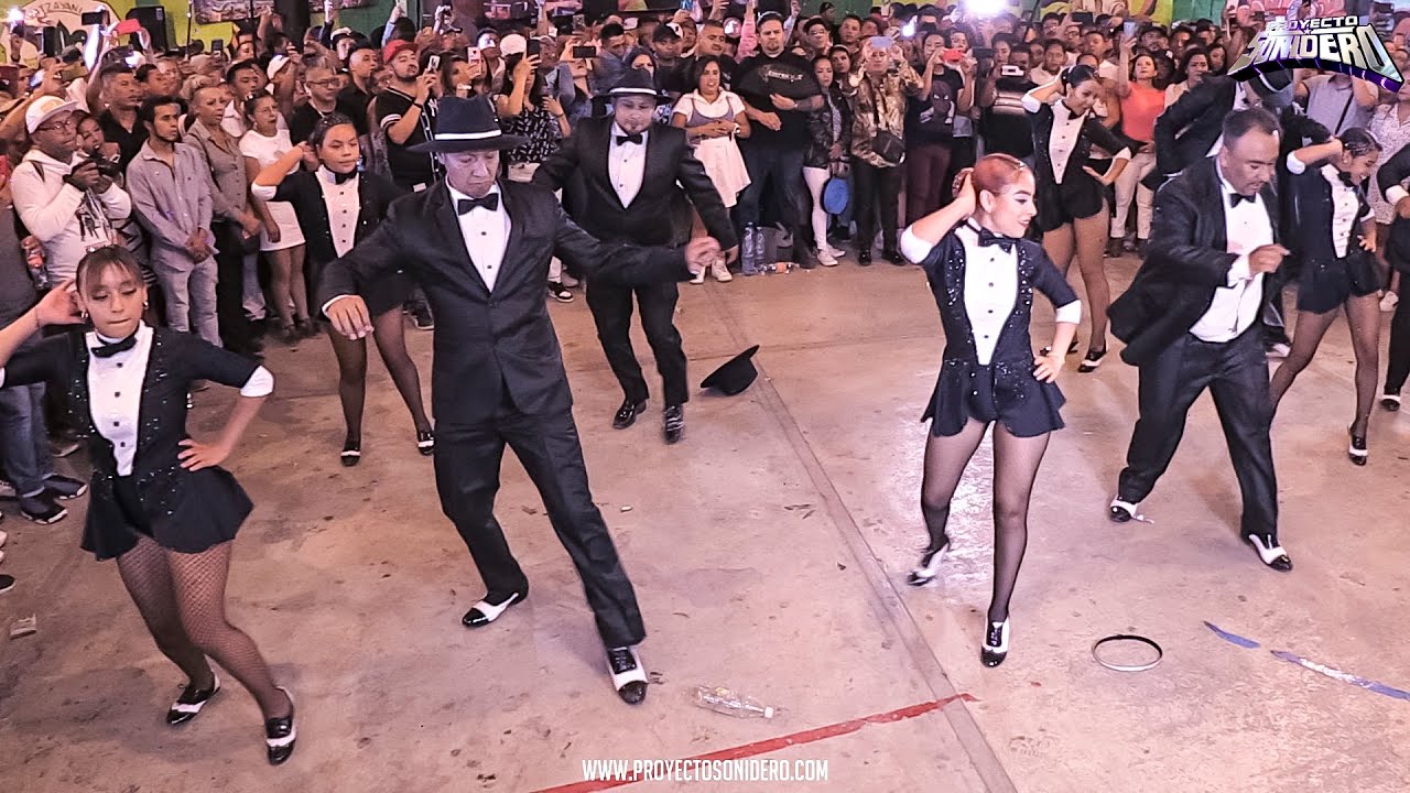 Exhibición: Pipo y Su Forever Salsa 😎 | Aniversario | Pista El Domo