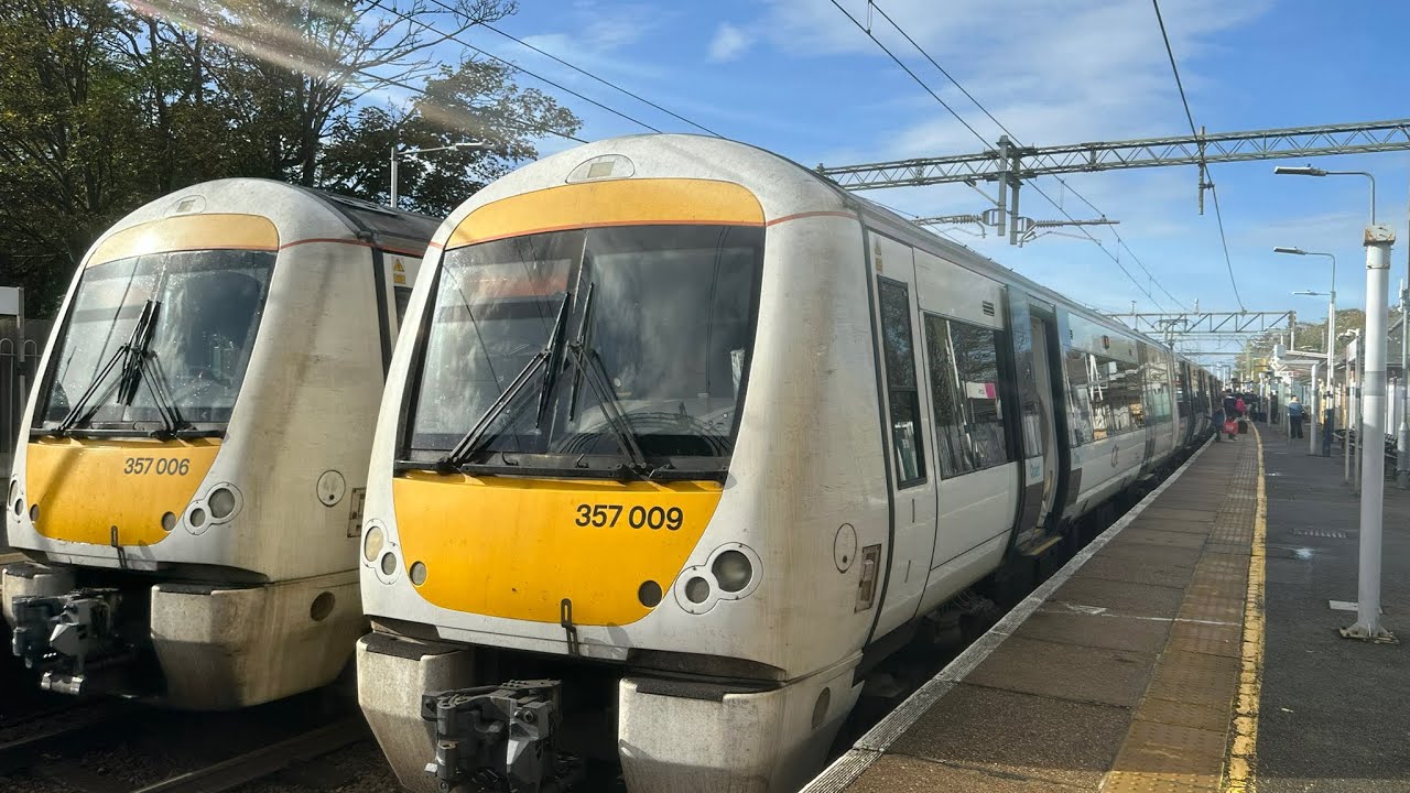 Trains at Grays, LTSML, 28/10/23