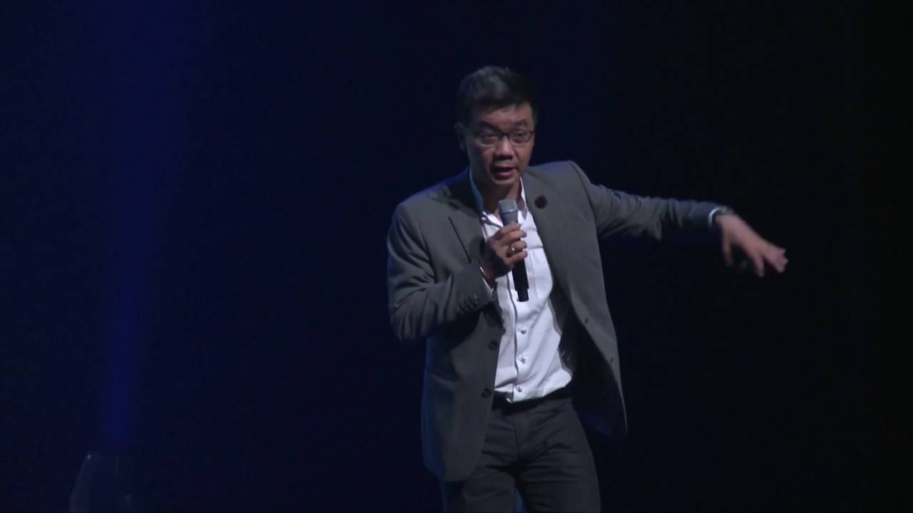 Howie Lau, Chief Marketing Officer, StarHub - All That Matters 2016