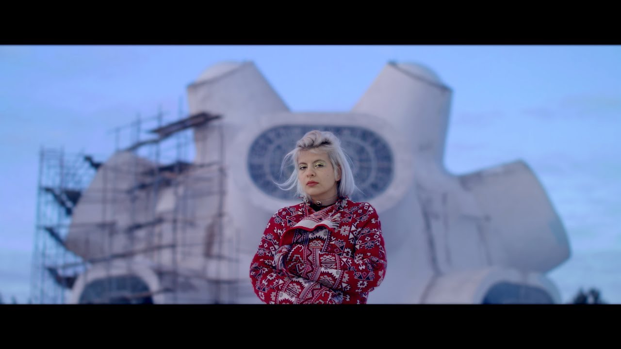 КУКЛА ~ CRNE OČI