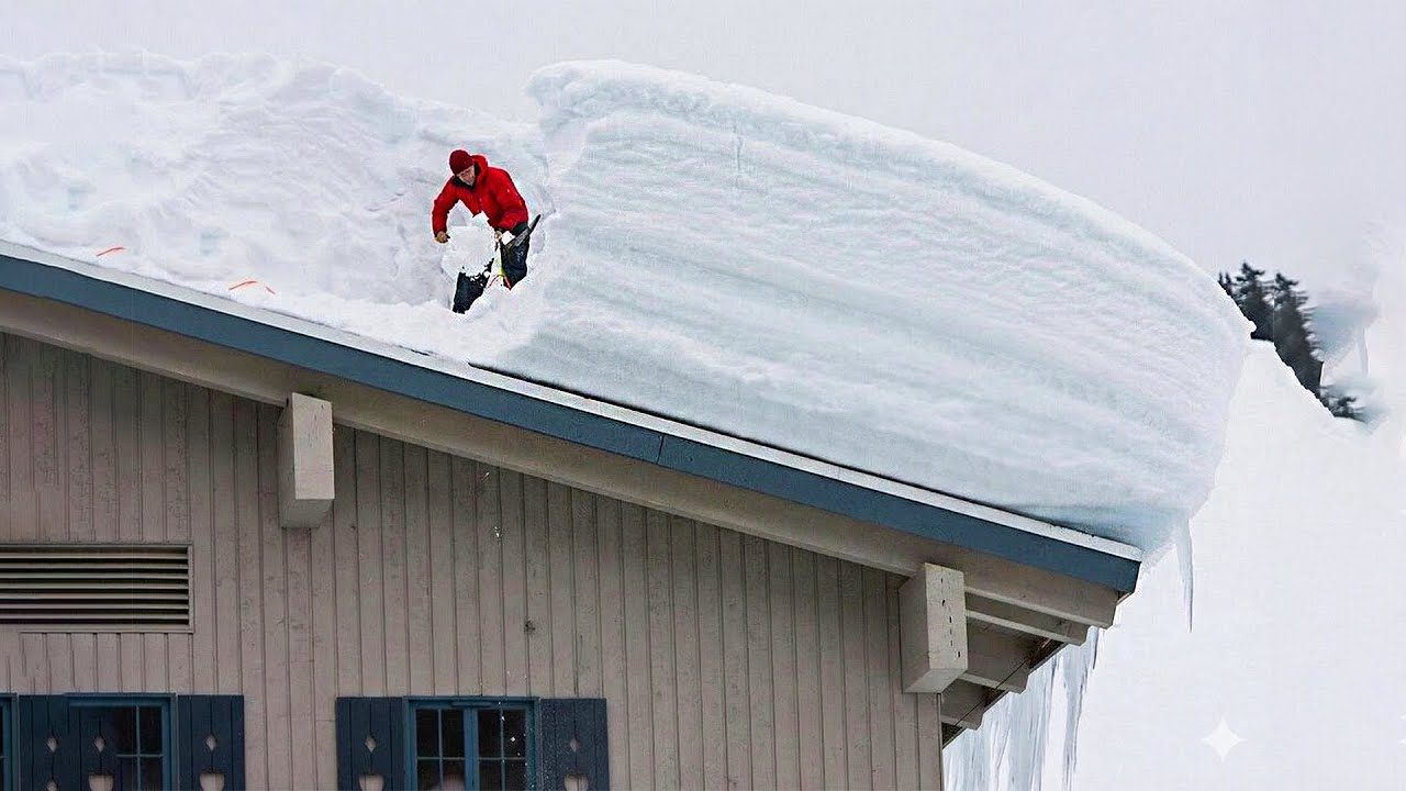 Idiot Snow Removal: Massive Roof Avalanche | Extreme Dangerous Plow Truck Fails #3