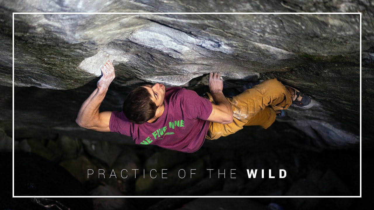 Chris Rauch vs the legendary Chris Sharma testpiece 'Practice of the Wild' [ 8B+ / V14 ]
