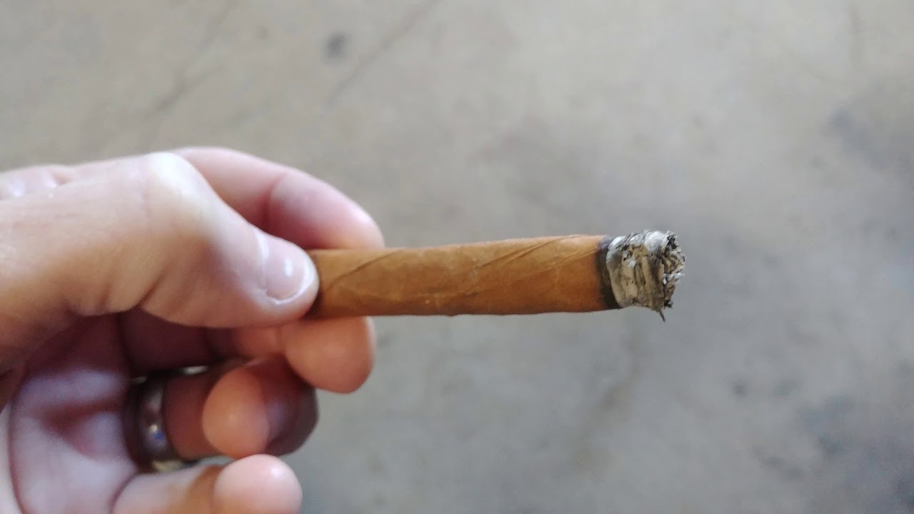 Dutch Masters Palma Cigarillo Review