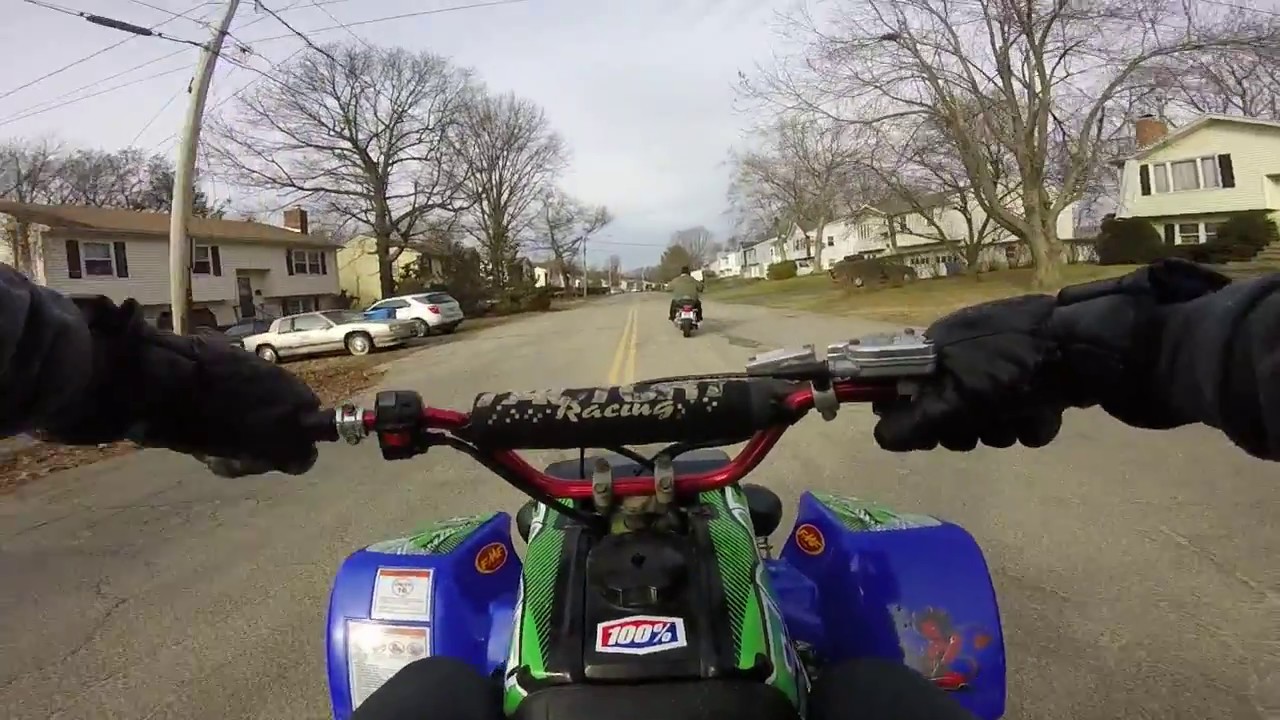 banshee 350 chasing a harley