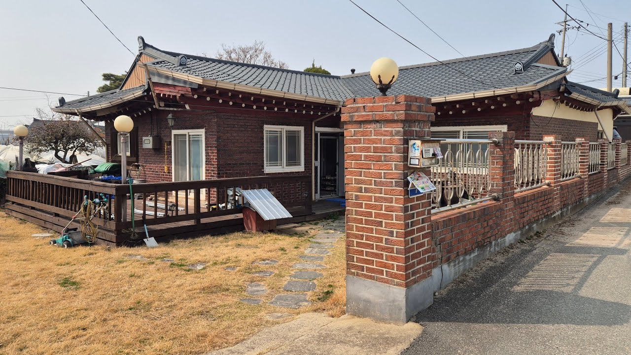 (천안 성환읍) 2억대주택매매 전원주택급매물 천안전원주택매매 평택전원주택매매 아산전원주택매매 안성전원주택매매 세종전원주택매매 청주전원주택매매 집매매 집내놓기 한옥집매매 충남한옥매매