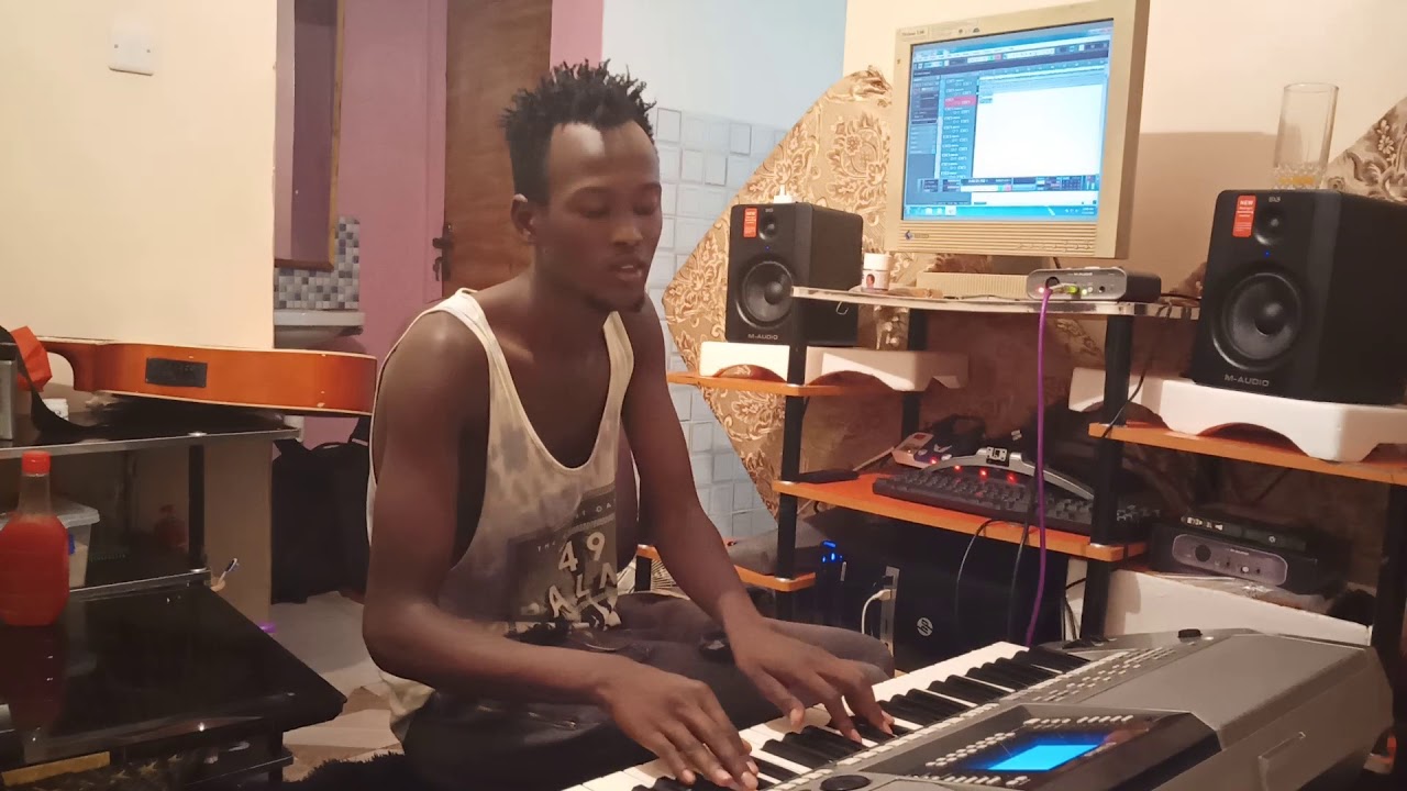 Cooking a Gospel raggae Saviour Bee