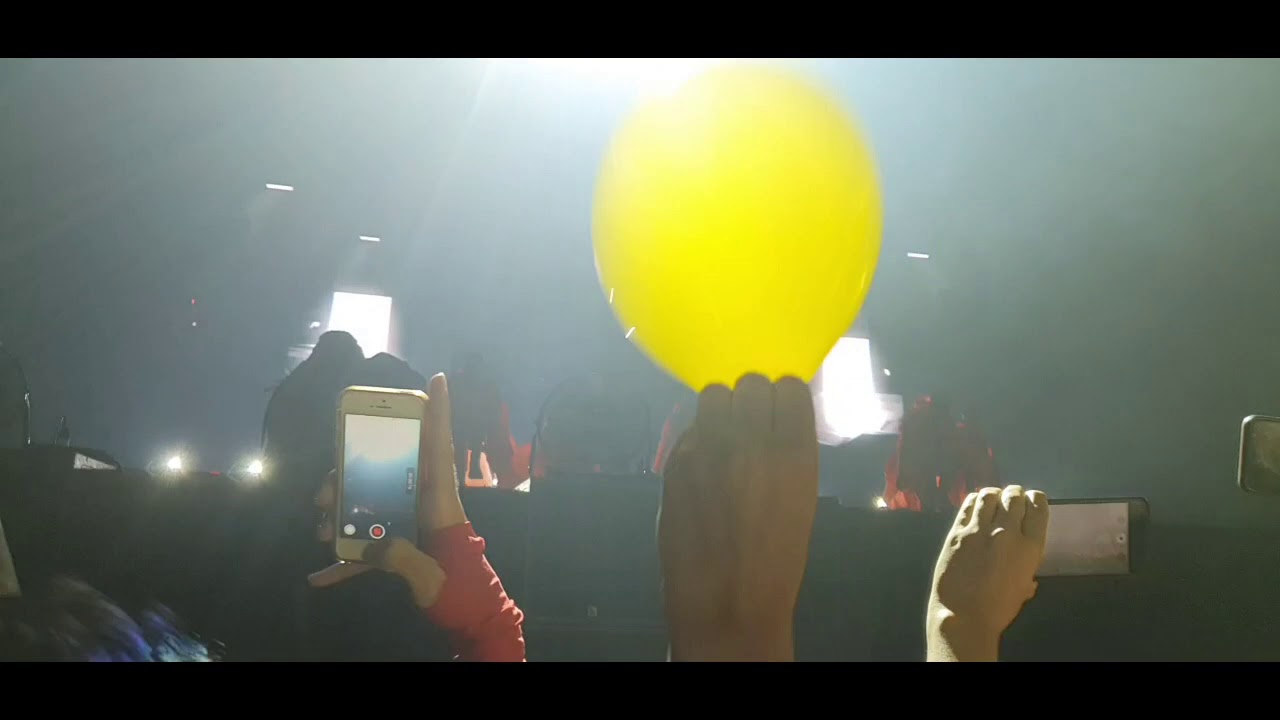 Little Mix - Intro + Salute (GRLS FESTIVAL - Sao Paulo, Brasil)