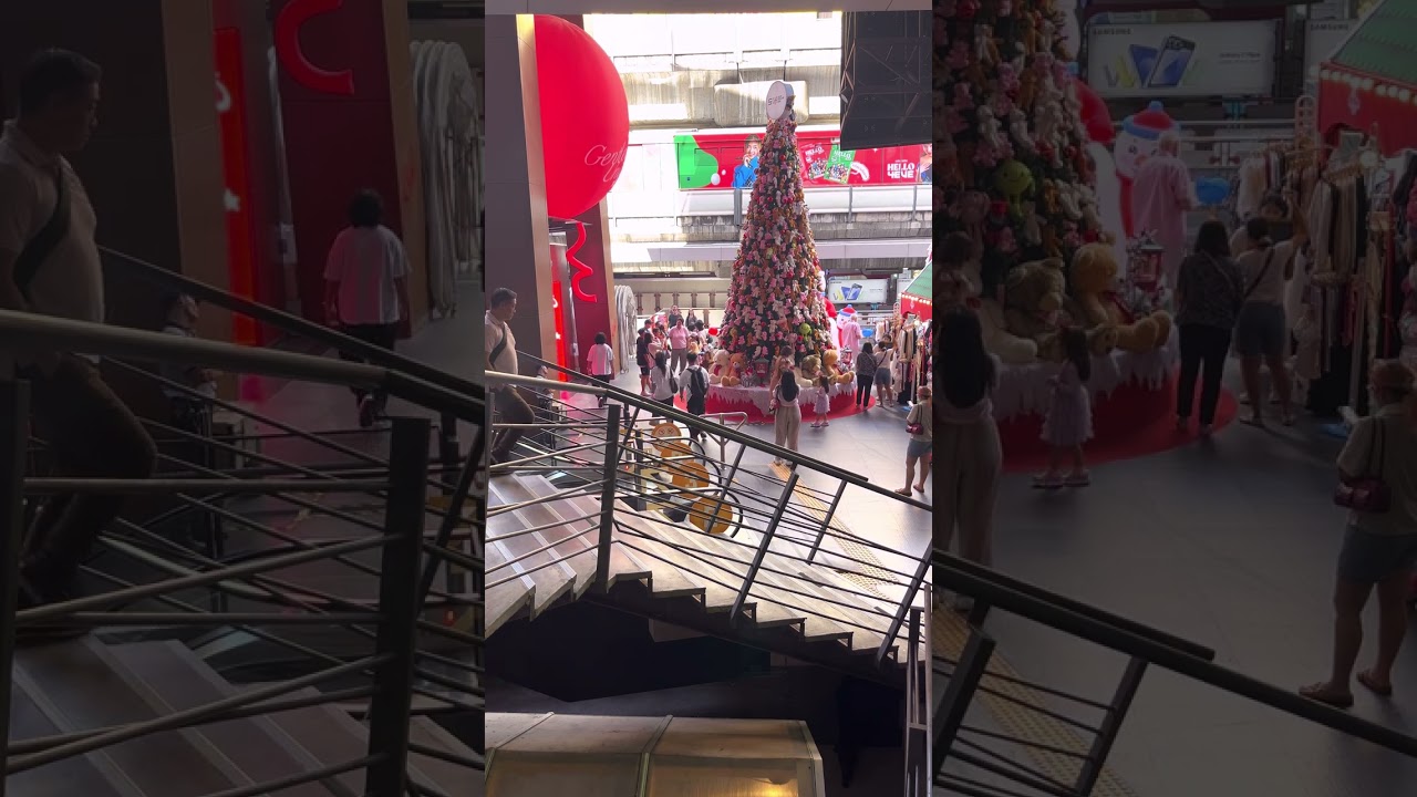 Christmas Time at Siam Square One