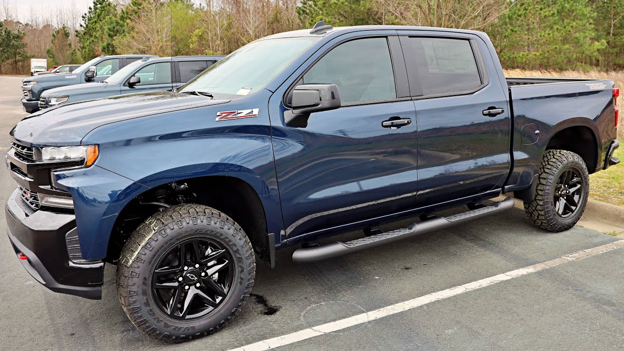 Chevrolet Trail Boss 2020: цвет Northsky Blue