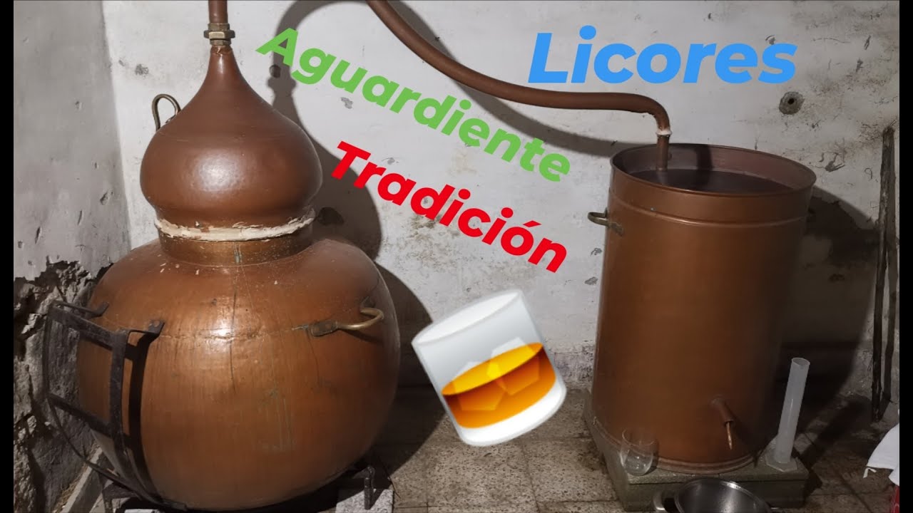 Destilación ORUJO Gallego Tradicional y Casero AGUARDIENTE