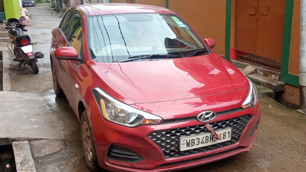 Hyundai i20 Magna Petrol 2018 Model Full Detailed Walk Around Review