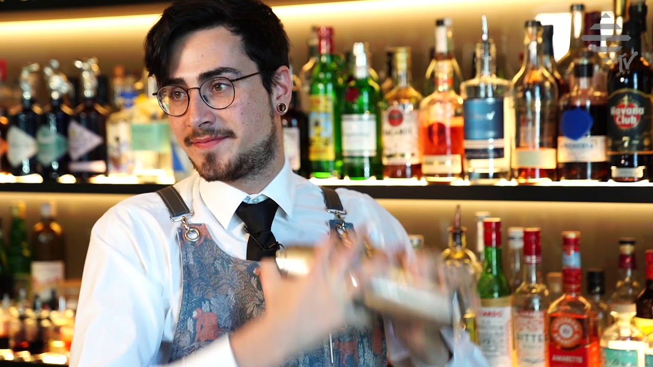 Brandy Alexander - Cocktail Tutorial - BAR AM WASSER TV - Episode 39
